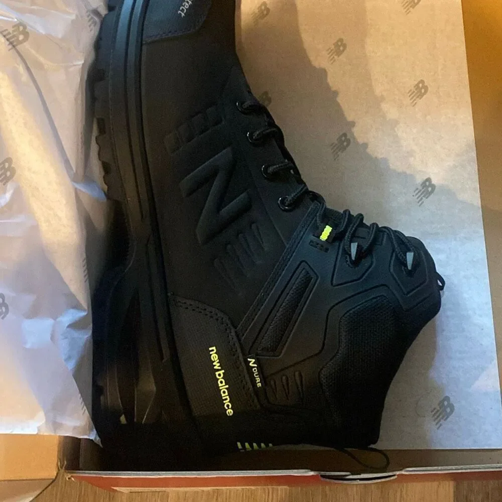 New Balance men new